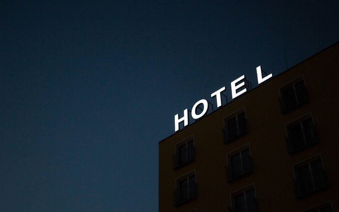 Los servicios indispensables con los que debes contar en tu hotel